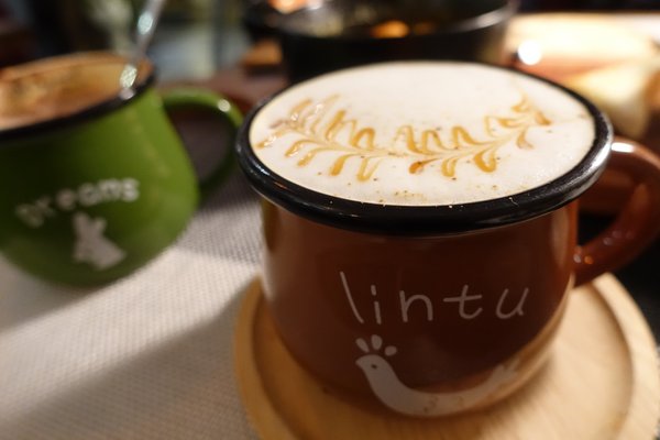 Boots：(胖樺食記)信義區溫馨時尚小餐館『Boots』。近捷運市政府站，美味餐點如藝術品般華麗