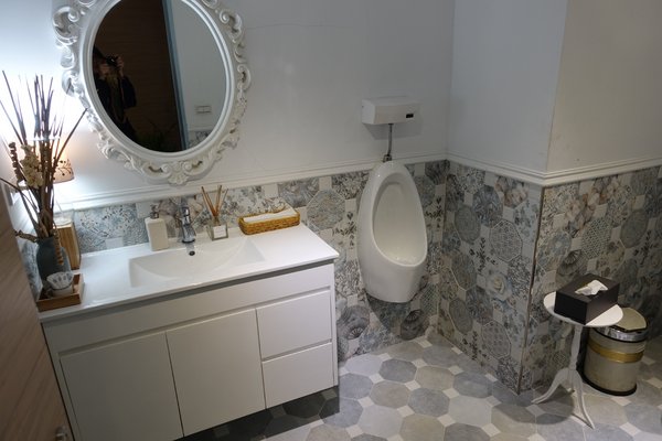 Boots：(胖樺食記)信義區溫馨時尚小餐館『Boots』。近捷運市政府站，美味餐點如藝術品般華麗