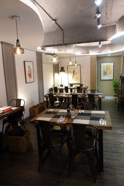 Boots：(胖樺食記)信義區溫馨時尚小餐館『Boots』。近捷運市政府站，美味餐點如藝術品般華麗