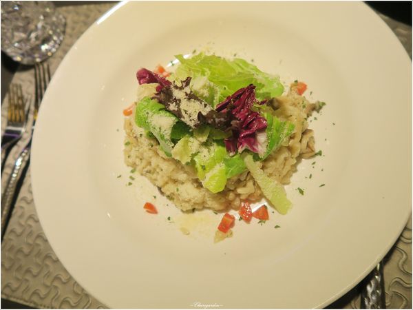 荒漠甘泉音樂音響主題餐廳：台北 捷運公館站 荒漠甘泉~滿滿音樂分子流竄的美食饗宴