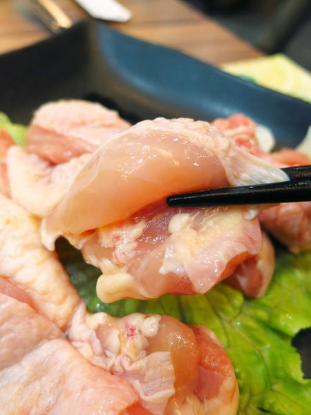 【新莊火鍋】菁萃鍋物-蔬菜湯頭清爽不油膩、美味海鮮盡在裡頭