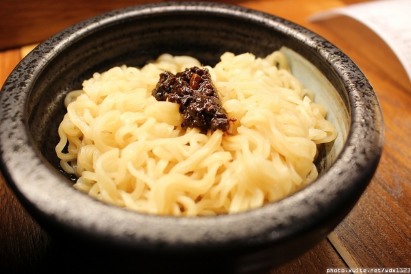 彤關東煮專賣店：彤關東煮專賣店✪每一樣都好吃，我還要再來吃唷~104.01.15