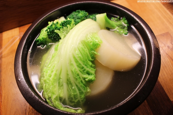 彤關東煮專賣店：彤關東煮專賣店✪每一樣都好吃，我還要再來吃唷~104.01.15