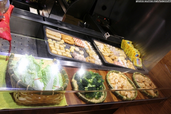 彤關東煮專賣店：彤關東煮專賣店✪每一樣都好吃，我還要再來吃唷~104.01.15