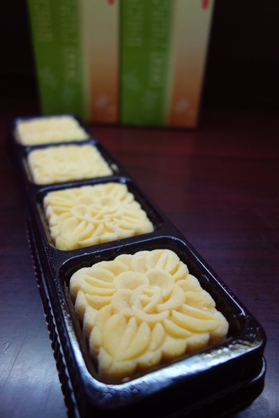 御華興食品公司:御華興 綠豆冰沙糕 饒河夜市 軟軟綿綿