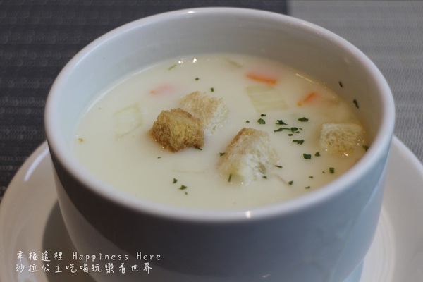 幸福這裡 Happiness Here：新北『幸福這裡 Happiness Here(板橋觀光店)』早午餐/下午茶/包場