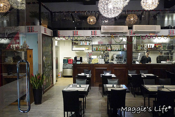 幸福這裡 Happiness Here:新北美食。捷運板橋站【幸福這裡小酒館】Happlness Here◆小酒館。早午餐。異國美食。板橋美食