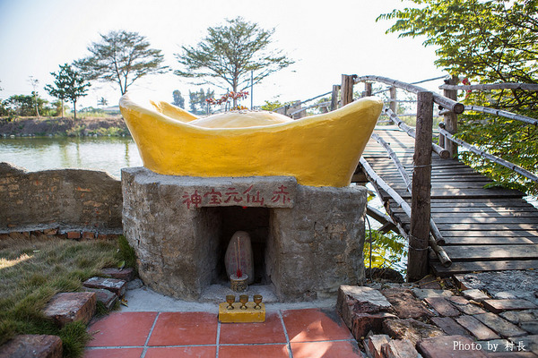 老塘湖藝術坊。草坔五路財神廟:【遊記】{台南。學甲區}仿古懷舊-老塘湖藝術坊