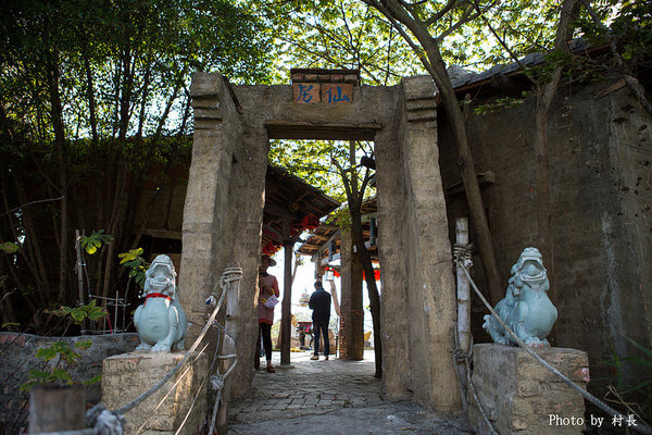 老塘湖藝術坊。草坔五路財神廟:【遊記】{台南。學甲區}仿古懷舊-老塘湖藝術坊