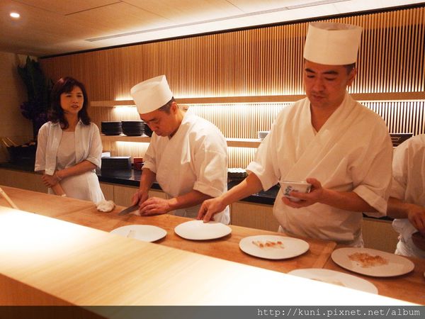 GRD3 14052015 神田客座鮨小馬 (6).JPG