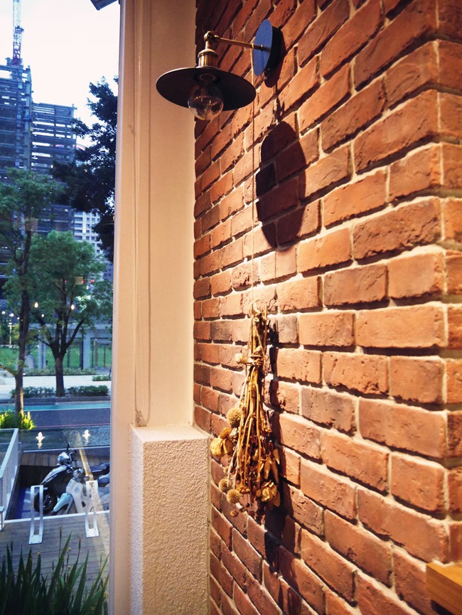 │食。台中西屯│叉子ㄨ子-超氣派北歐風親子餐廳。沙抗、文創