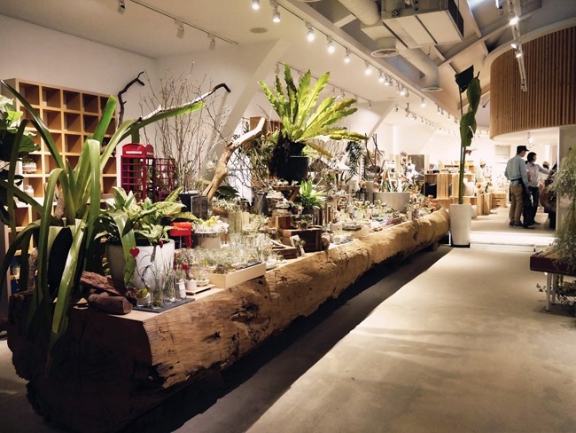 │食。台中西屯│叉子ㄨ子-超氣派北歐風親子餐廳。沙抗、文創