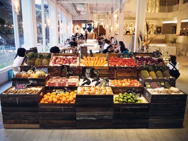 │食。台中西屯│叉子ㄨ子-超氣派北歐風親子餐廳。沙抗、文創