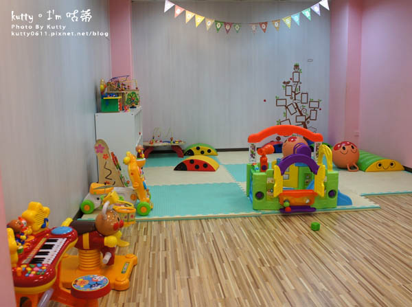 2015-9-20小p孩親子餐廳 (12).jpg