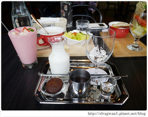 台中樂昂-樂昂Love One-台中健行店-蜜糖領結-領結吐司-新菜單-虱目魚燉飯-鴨胸-排餐-巧克力領結-可頌圈-25-004-1