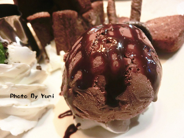 樂昂咖啡(健行店):【台中食記】進擊吐司~領結吐司可愛登場!!義大利麵也非常美味!!@樂昂咖啡LOVE ONE CAFE(健行店)