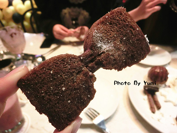 樂昂咖啡(健行店):【台中食記】進擊吐司~領結吐司可愛登場!!義大利麵也非常美味!!@樂昂咖啡LOVE ONE CAFE(健行店)