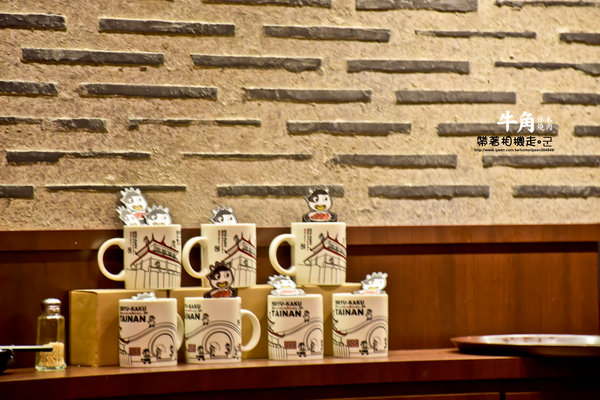 牛角日式炭火燒肉(台南夢時代店)：台南 東區．平日也要吃到飽 大口吃肉 牛角日式炭火燒肉(台南南紡夢時代)