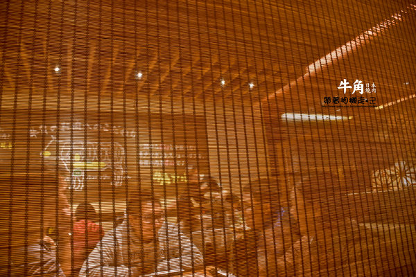 牛角日式炭火燒肉(台南夢時代店)：台南 東區．平日也要吃到飽 大口吃肉 牛角日式炭火燒肉(台南南紡夢時代)