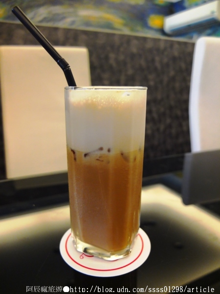 尼力咖啡:【美食特搜。屏東市】Nearly Cafe 尼力咖啡。一杯手沖好咖啡 挑逗味蕾的片刻