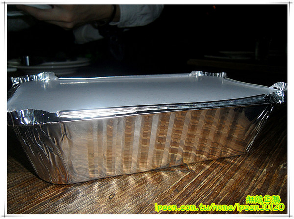 金色三麥：【台南-東區】彷若來到哈利波特的城堡...喝酒聊天的好地方...《金色三麥》