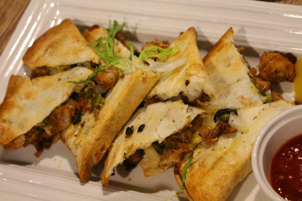 金色三麥：[台南]蜂蜜啤酒x德國豬腳 金色三麥 (南紡夢時代店)