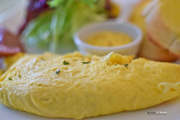 AJ Brunch:台南 東區.蛋捲 & 班尼迪克蛋 份量多的美式早午餐 AJ Brunch