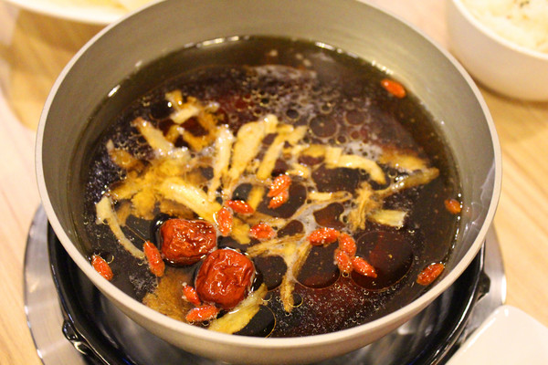 Mr.wheat 小麥先生創意料理(永康旗艦店)：[台南]冬天就是要吃鍋 Mr.wheat 小麥先生鍋物館