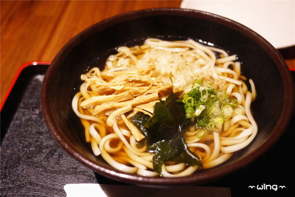 NekoZamurai 貓侍 江戶製麺所：［台北大安區］日本原汁原味【貓侍 江戶製麵所Neko Zamurai】原湯烏龍麵/鍋燒烏龍麵/丼飯/炸牡蠣體驗(捷運信義安和站美食餐廳)