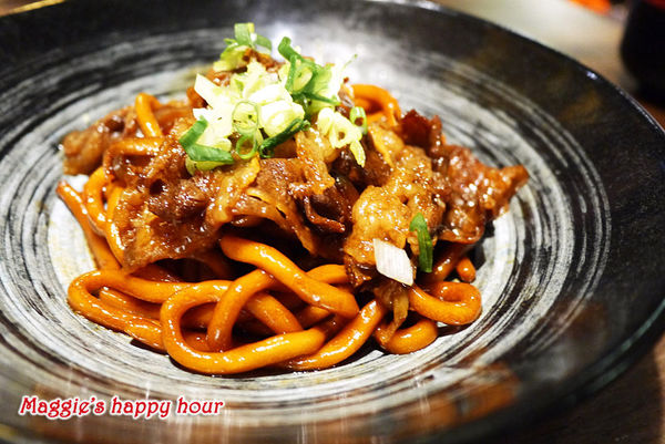 武侍酒 日式居酒屋：南港軟體園區【武侍酒 日式居酒屋】串燒／炸物／鍋物／煮物／食事