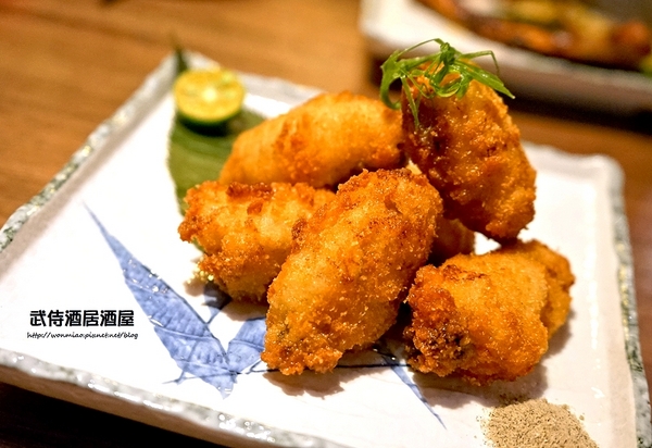 武侍酒 日式居酒屋:【南港展覽館/串燒/炸串 推薦】平價用心服務好, 三五好友聊天喝酒好地方 ✿✿ 武侍酒居酒屋 ✿✿ (完整菜單)