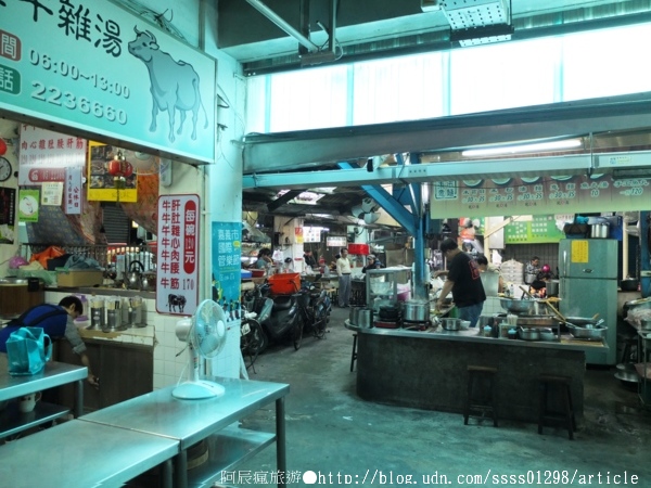 嘉義東市場:【旅行遊記。嘉義市】東市場。嘉義人的大廚房 保有古老風味的大市場