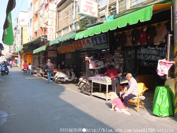 嘉義東市場:【旅行遊記。嘉義市】東市場。嘉義人的大廚房 保有古老風味的大市場