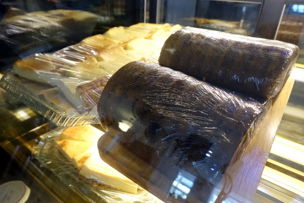 左巴好室．好事：(胖樺食記)台北公館美食「左巴好室·好事」，慵懶愜意適合帶個筆電消磨一個下午。商業午餐/下午茶/溫州街/咖啡廳