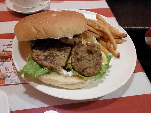 Gary Bee’69(大昌店)：Gary Bee’69雙人餐-三民區修武街33號