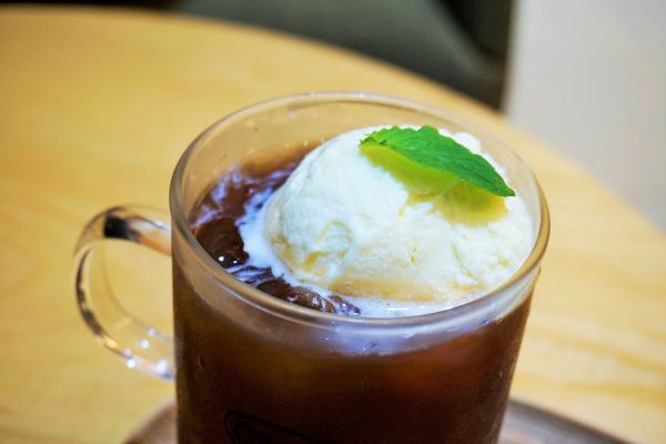 Colive tea house：邀約【信義】Colive tea house。茶香繚繞。滿足好滋味