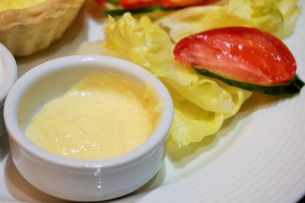 Colive tea house：邀約【信義】Colive tea house。茶香繚繞。滿足好滋味