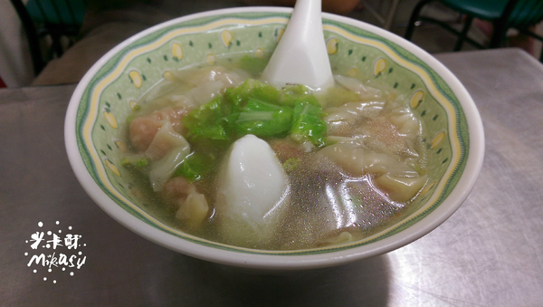 汾陽餛飩店:【高雄/食﹡左營】宵夜場左營老街.餛飩料多實在超滿足.汾陽餛飩店