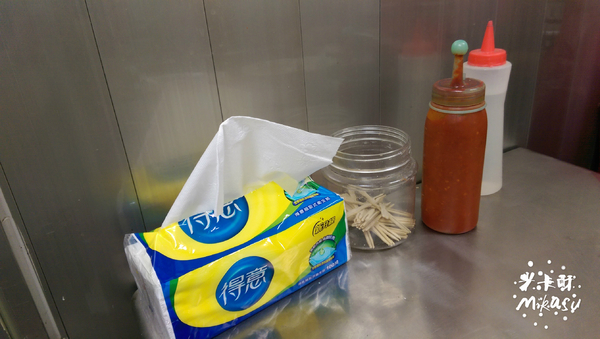 汾陽餛飩店:【高雄/食﹡左營】宵夜場左營老街.餛飩料多實在超滿足.汾陽餛飩店