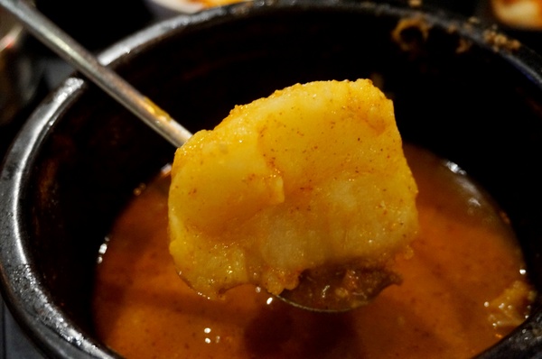 The Owl 敖唷 - 韓式湯飯專賣:The Owl 敖唷:馬鈴薯豬骨湯+生菜包五花+薯泥煎餅