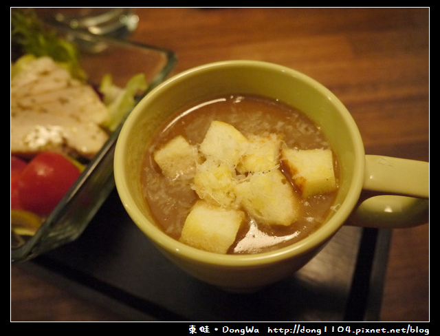 【台北食記】兔卡蕾餐酒館。平日限定午間套餐。免費無線wifi