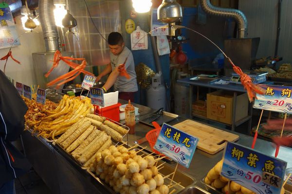 邱家海鮮生魚片:墾丁(旅遊) 爽爽吃生魚片~邱家生魚片 俗擱大碗 cp值飆高