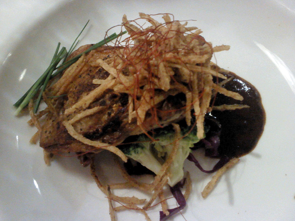 烏列爾異國創意料理(埃及館)：烏列爾異國料理-左營區自由二路142-1號2樓