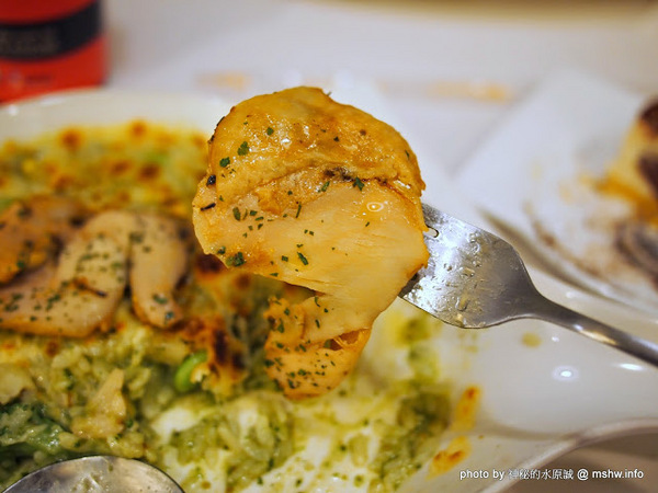 Nu Pasta(台中向心店)：【食記】台中NU PASTA(台中向心店)義大利麵.焗烤.吐司盒子.茶飲專賣店@南屯 : 品質,口味與份量拿捏的都不錯!值得一試的平價義大利麵餐廳