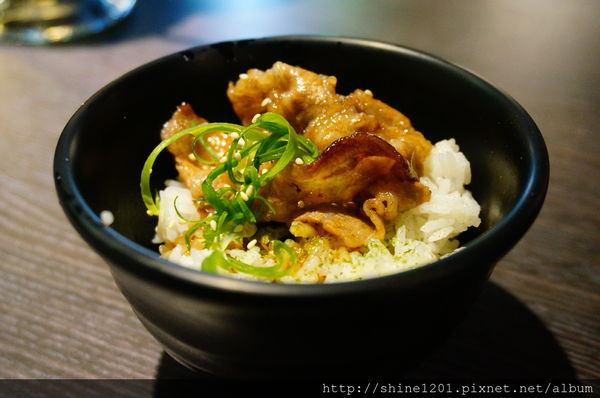 【板橋居酒屋】9%酒趴旋轉串燒Bar.板橋江子翠站酒吧