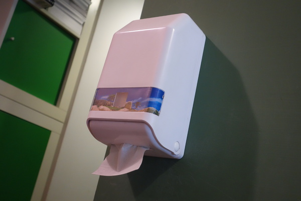 披薩工廠PizzaFactory：1040111[官本金文愛台灣]台中市霧峰區創始店披薩工廠PizzaFactory單點附贈濃湯平日超值午餐大優惠飲料無限暢飲喝到飽