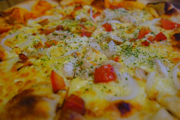 披薩工廠PizzaFactory：1040111[官本金文愛台灣]台中市霧峰區創始店披薩工廠PizzaFactory單點附贈濃湯平日超值午餐大優惠飲料無限暢飲喝到飽