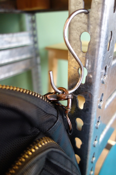 披薩工廠PizzaFactory：1040111[官本金文愛台灣]台中市霧峰區創始店披薩工廠PizzaFactory單點附贈濃湯平日超值午餐大優惠飲料無限暢飲喝到飽