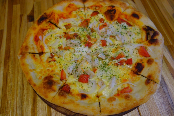 披薩工廠PizzaFactory：1040111[官本金文愛台灣]台中市霧峰區創始店披薩工廠PizzaFactory單點附贈濃湯平日超值午餐大優惠飲料無限暢飲喝到飽