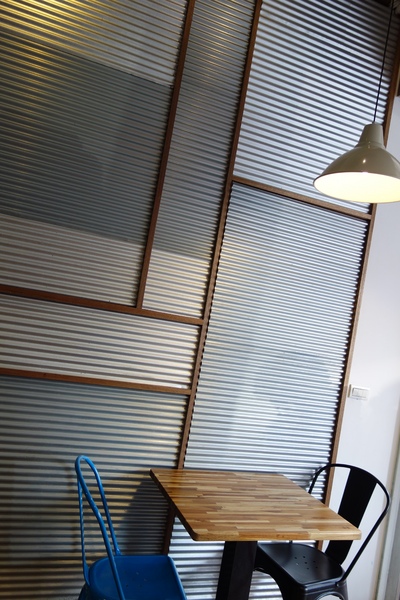 披薩工廠PizzaFactory：1040111[官本金文愛台灣]台中市霧峰區創始店披薩工廠PizzaFactory單點附贈濃湯平日超值午餐大優惠飲料無限暢飲喝到飽